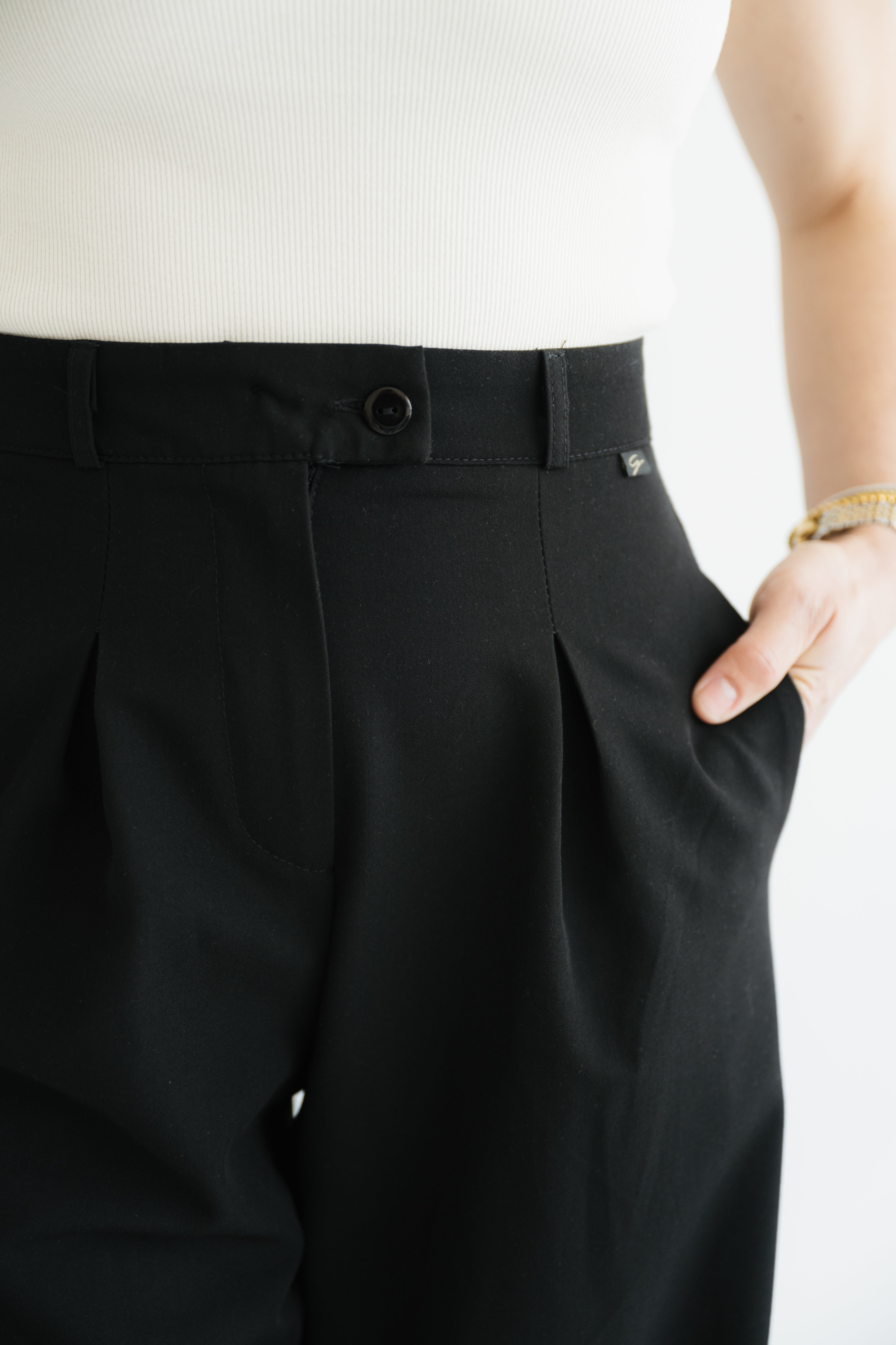 Basic Line Hose elegant
