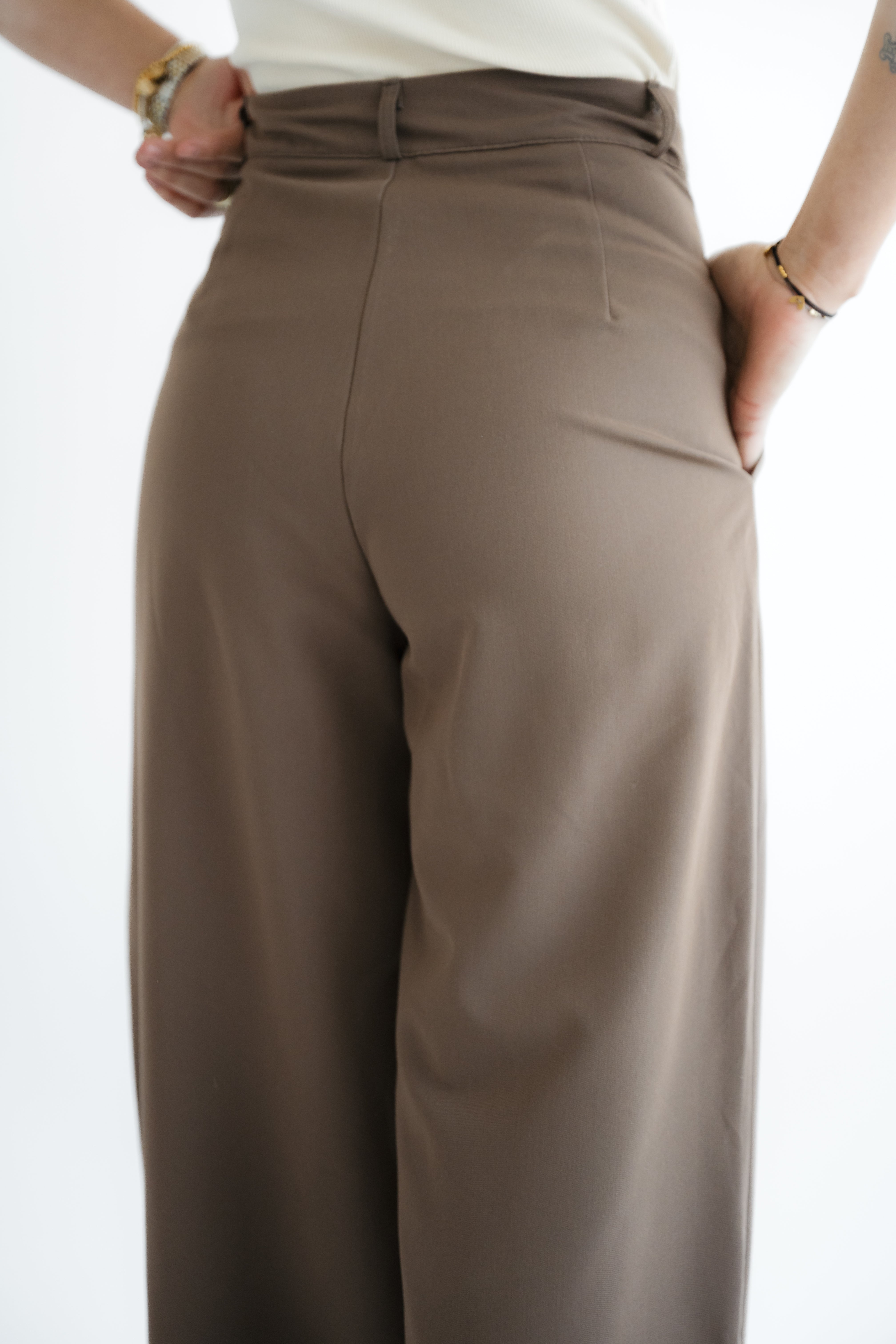 Basic Line Hose elegant