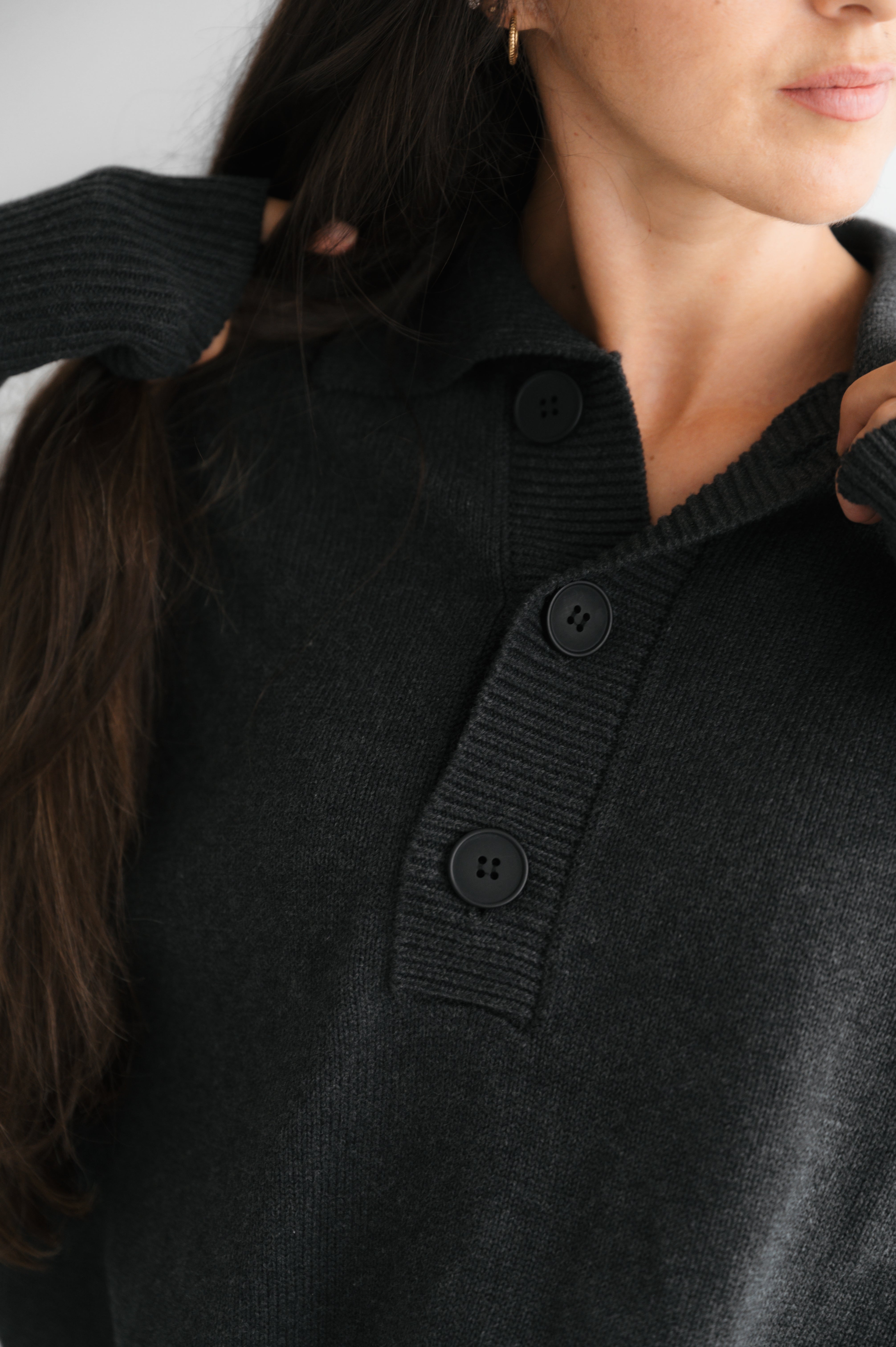 SBTL X LINDA Pullover mit Knöpfen