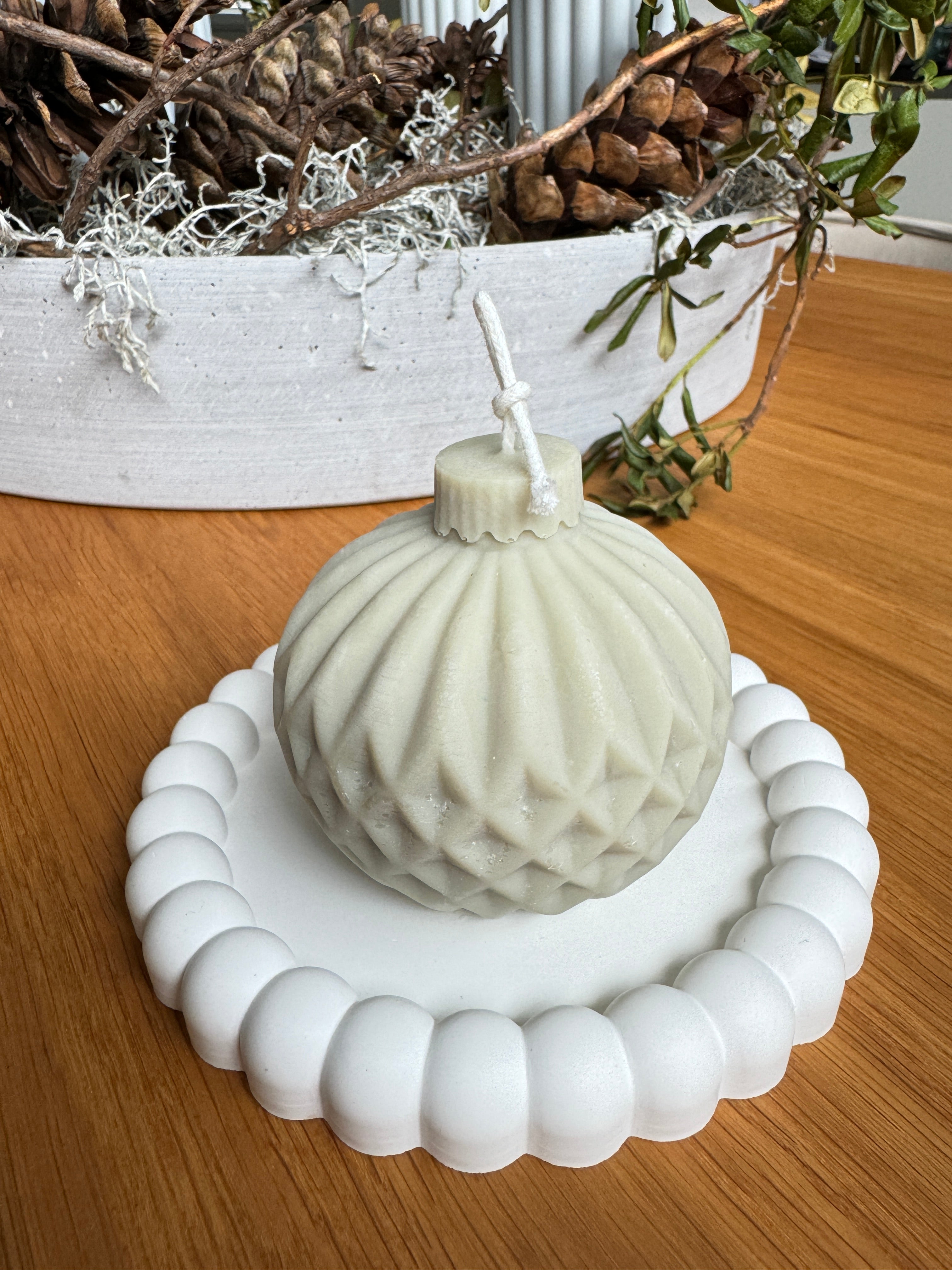 Weihnachtskugeln oder Weihnachtsbäumchen