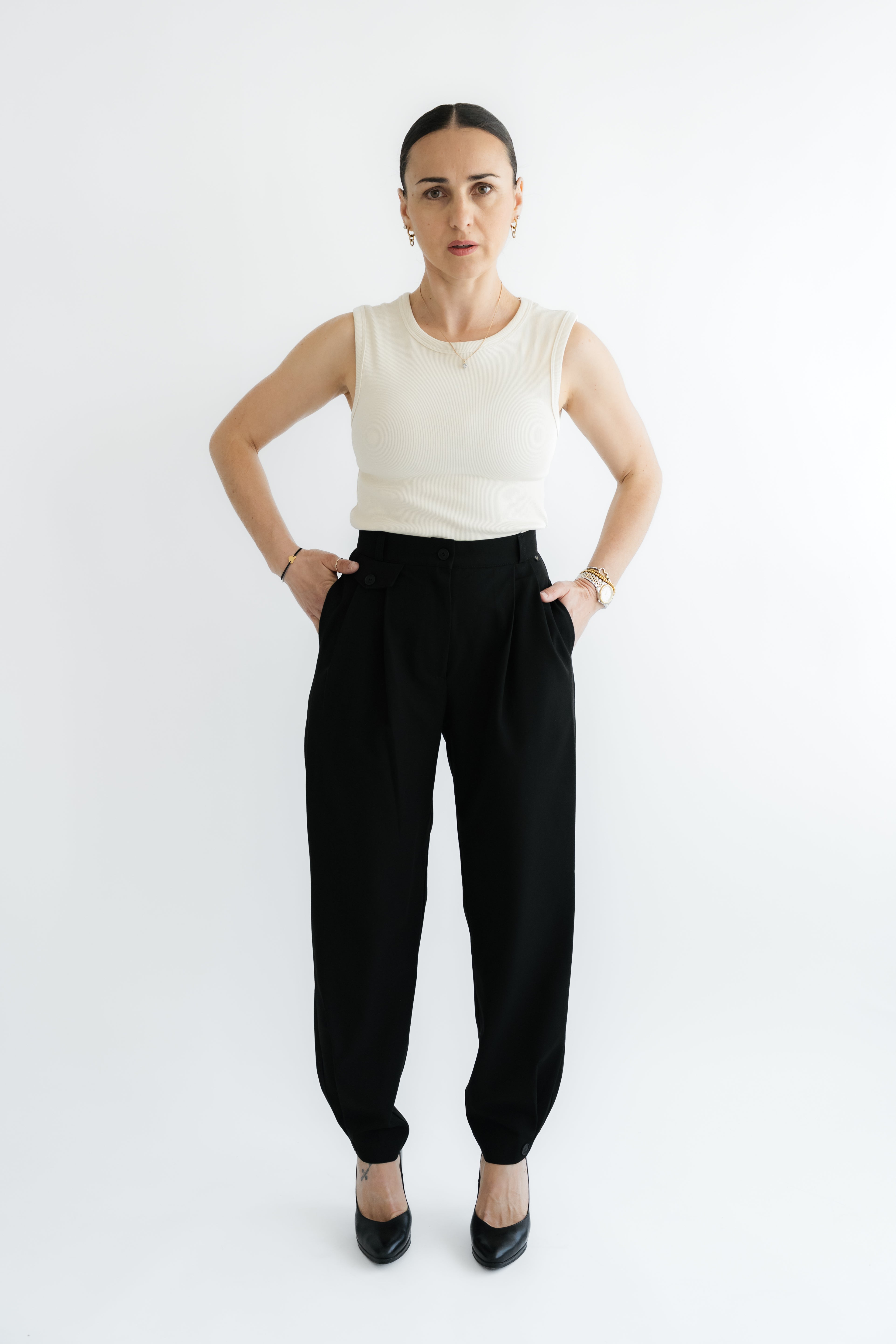 Basic Line Hose elegant mit Knopf