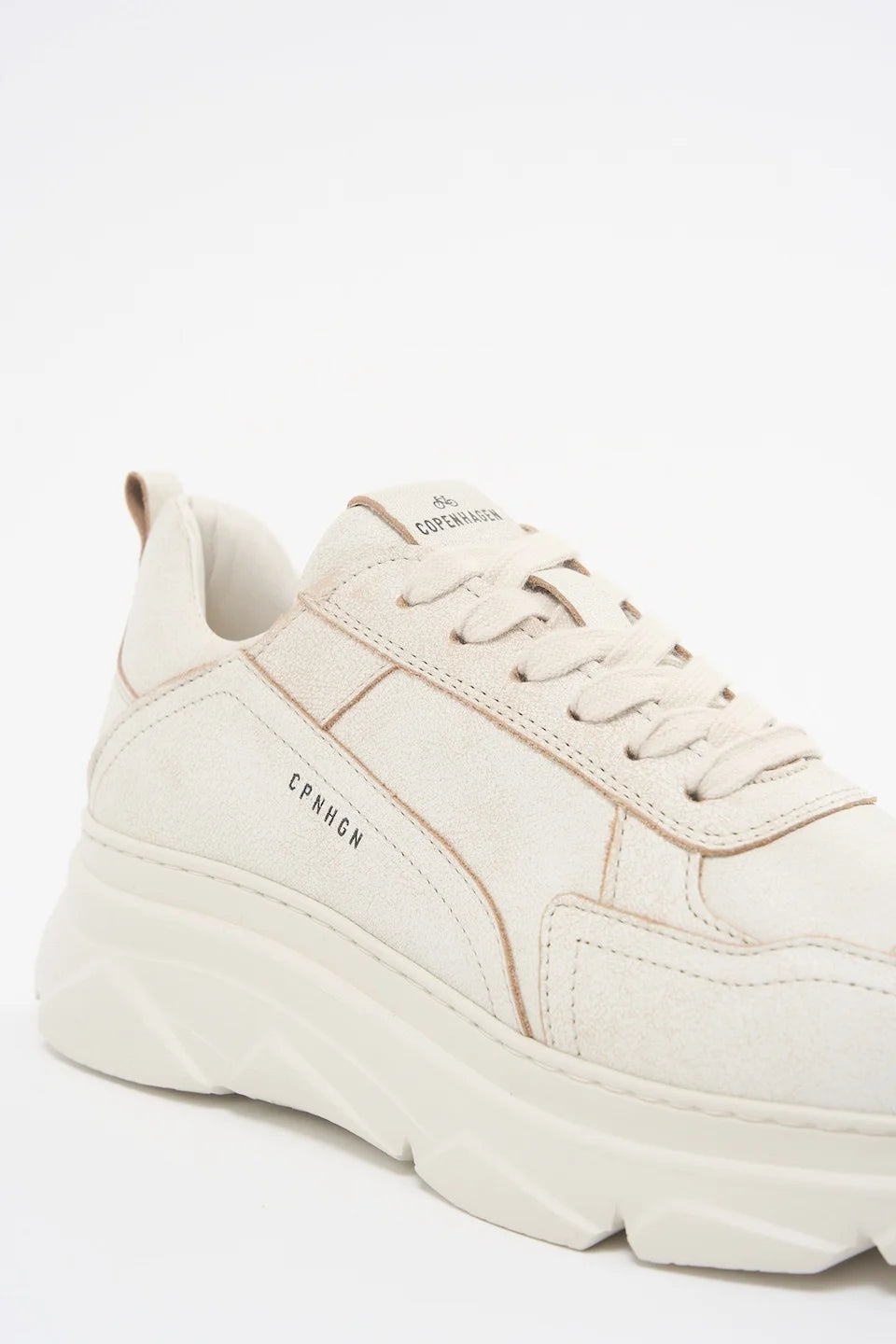 CPH40 cracked vitello cream