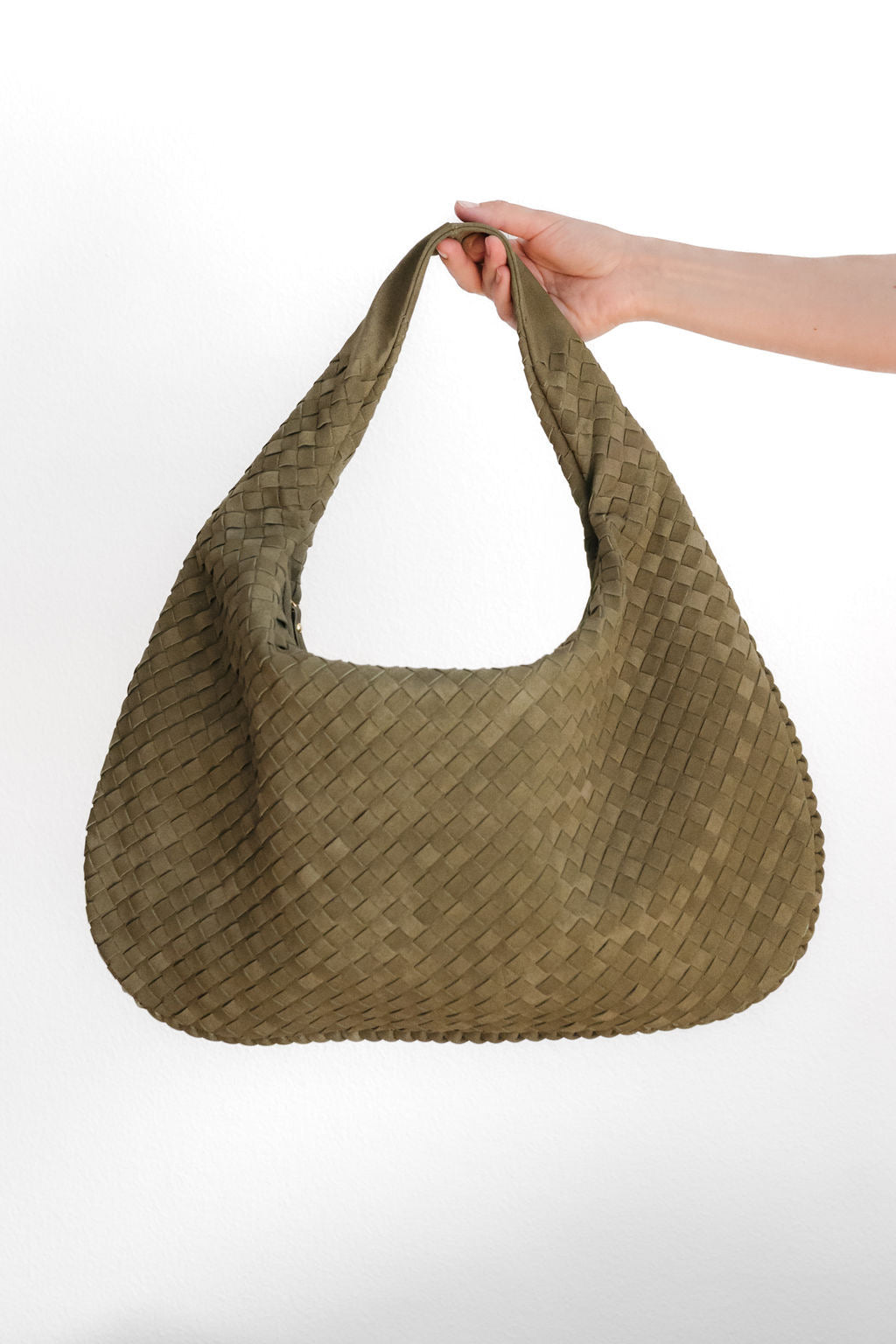 Tasche mit Flechtstruktur Wildlederoptik